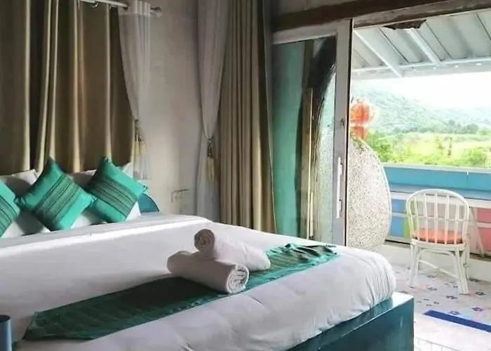 โรงแรม Ingmhok Country Mountain View 3*