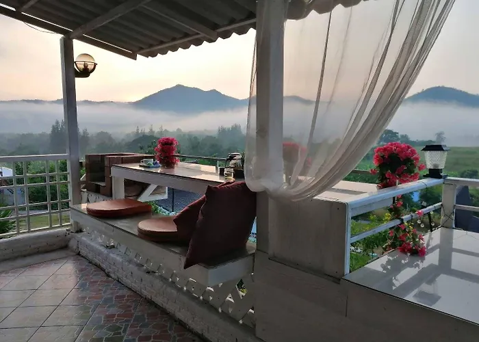 Ingmhok Country Mountain View โรงแรม 3*
